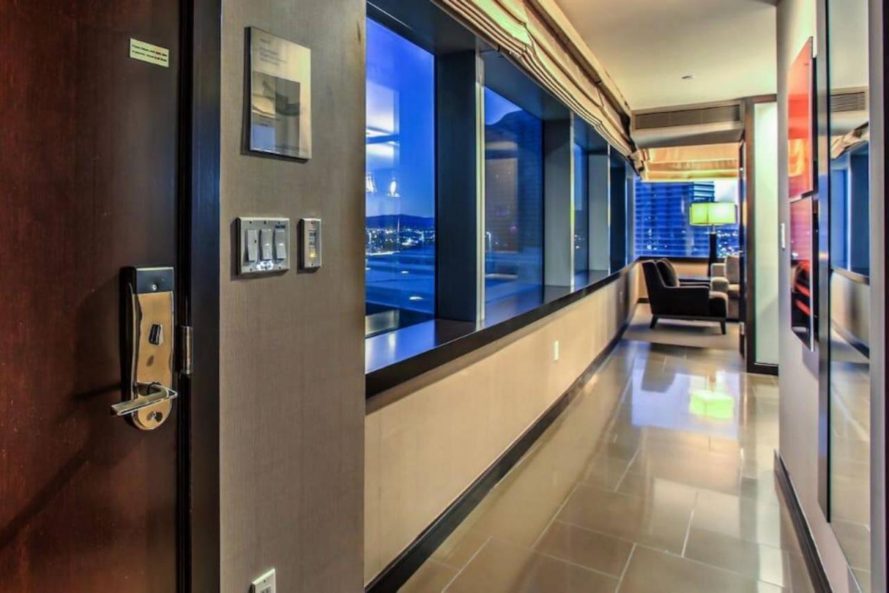 City Center - Panoramic Corner Suite At Vdara Лас-Вегас Экстерьер фото